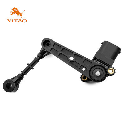 Die in Absatz 1 Buchstabe b genannten Anforderungen gelten nicht für Fahrzeuge, die in einem anderen Mitgliedstaat als dem Mitgliedstaat, in dem sie gebaut wurden, in Betrieb sind.